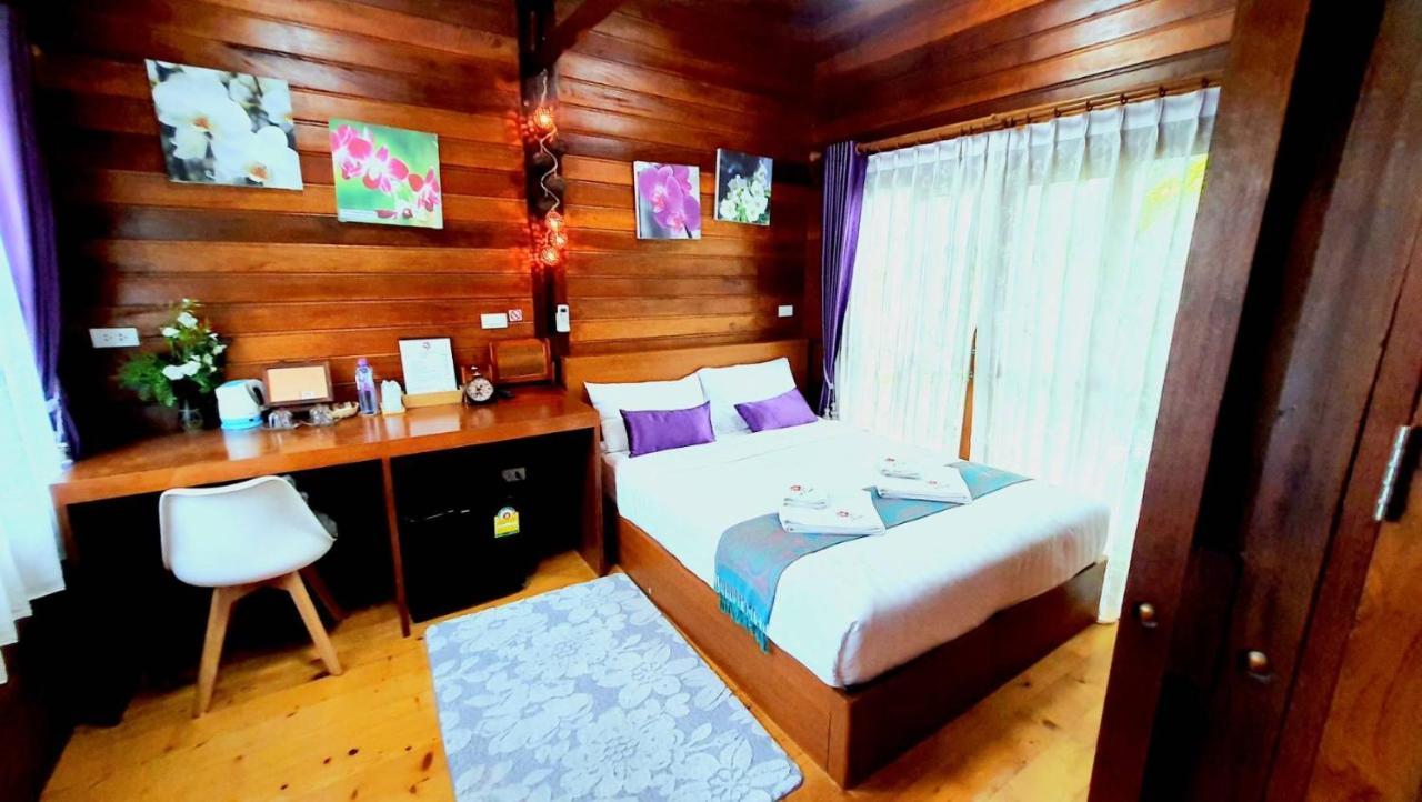Areeya Phubeach Resort Wooden House Ban Chong Phli Bagian luar foto