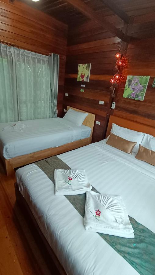 Areeya Phubeach Resort Wooden House Ban Chong Phli Bagian luar foto
