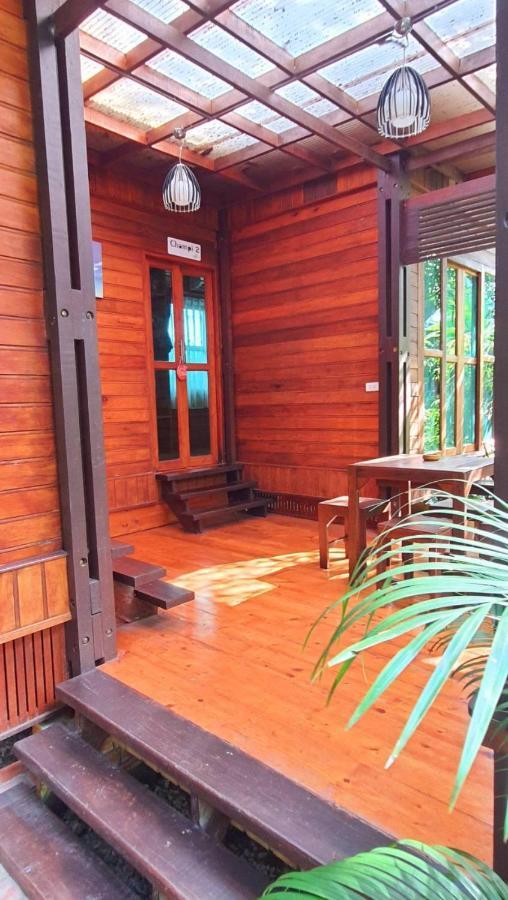 Areeya Phubeach Resort Wooden House Ban Chong Phli Bagian luar foto