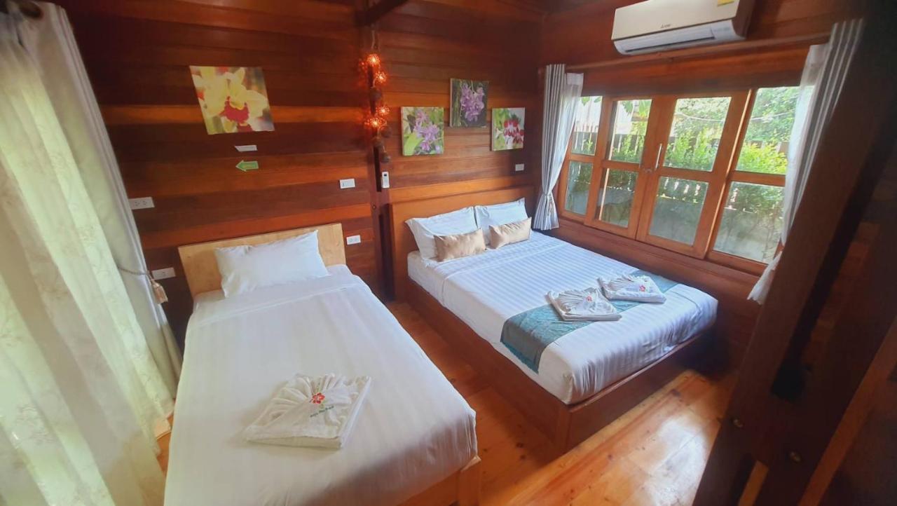 Areeya Phubeach Resort Wooden House Ban Chong Phli Bagian luar foto
