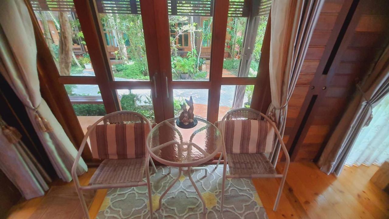 Areeya Phubeach Resort Wooden House Ban Chong Phli Bagian luar foto