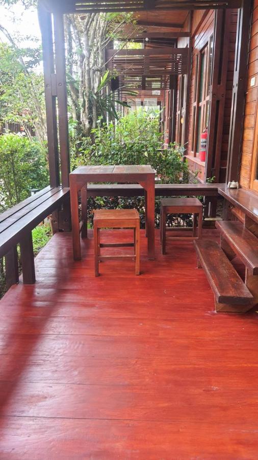 Areeya Phubeach Resort Wooden House Ban Chong Phli Bagian luar foto