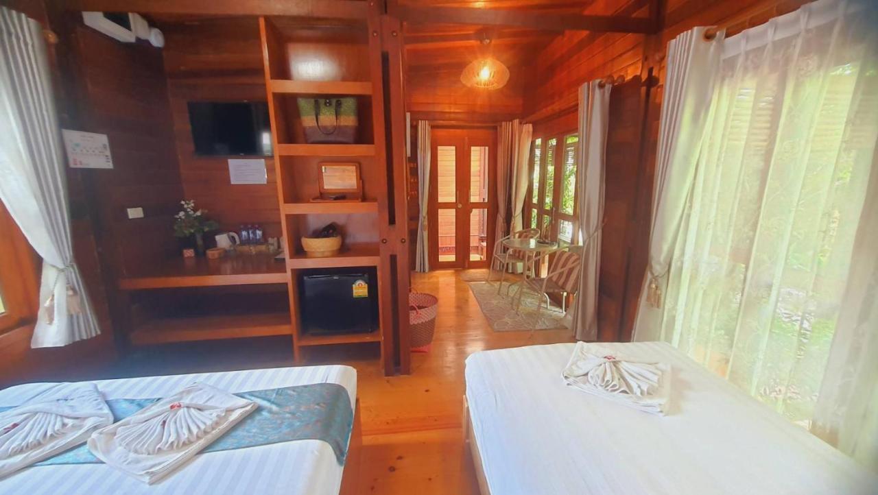 Areeya Phubeach Resort Wooden House Ban Chong Phli Bagian luar foto