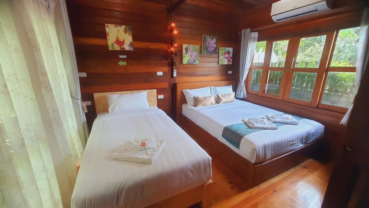 Areeya Phubeach Resort Wooden House Ban Chong Phli Bagian luar foto