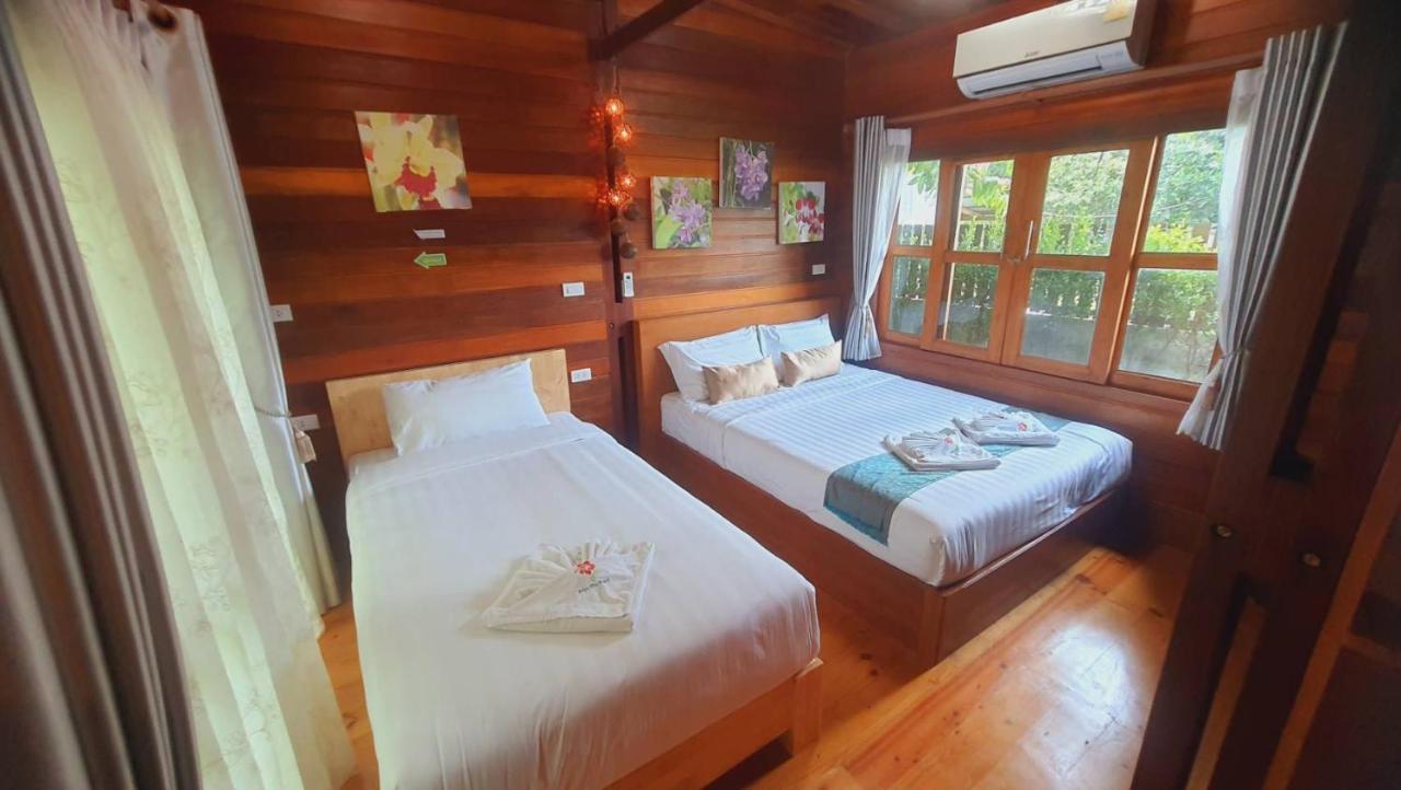 Areeya Phubeach Resort Wooden House Ban Chong Phli Bagian luar foto